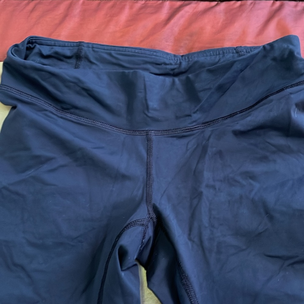 Lululemon tights - Picture 2 of 5